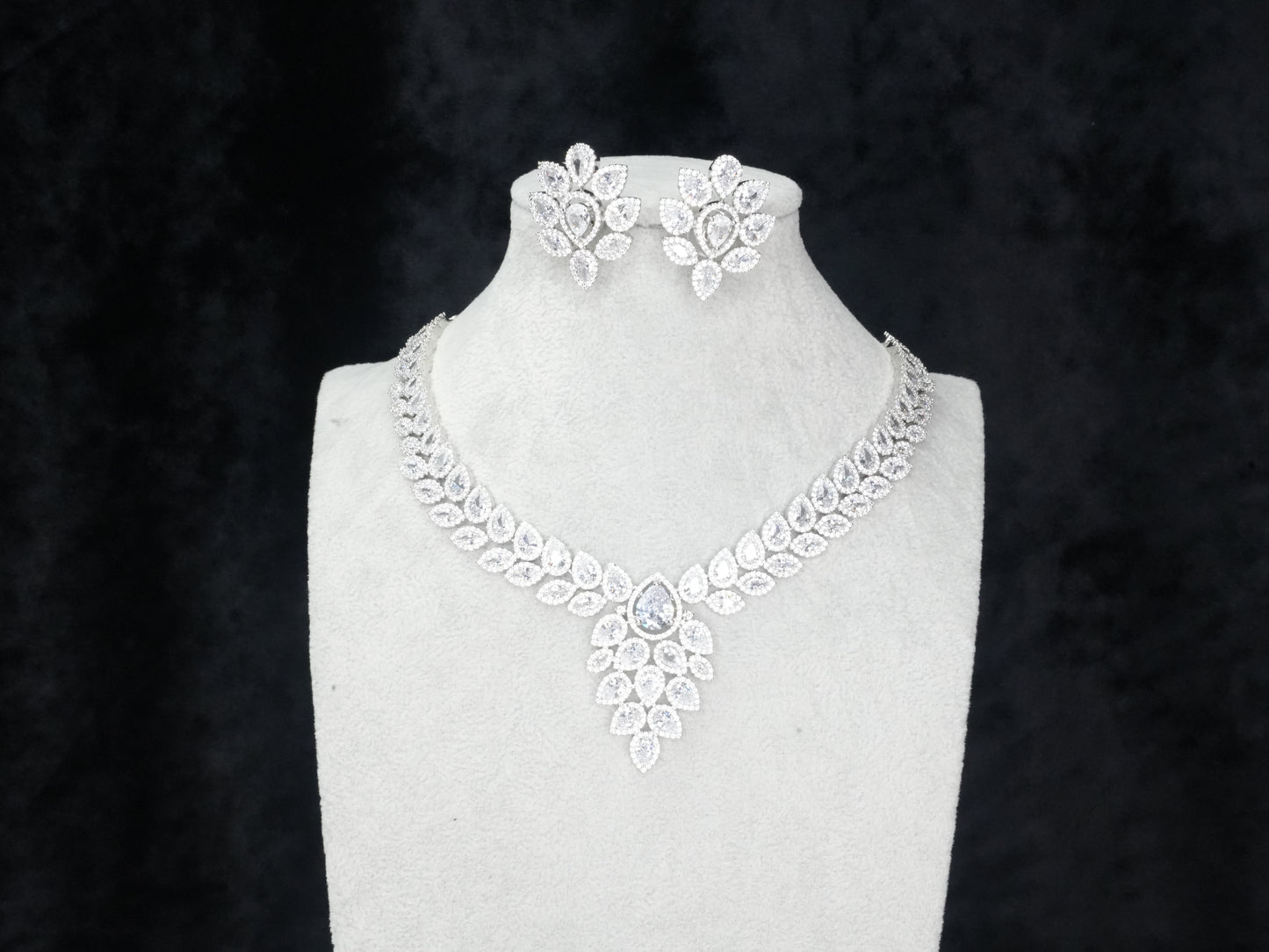 Silver American Diamond Cz Necklace jewelry Silver set