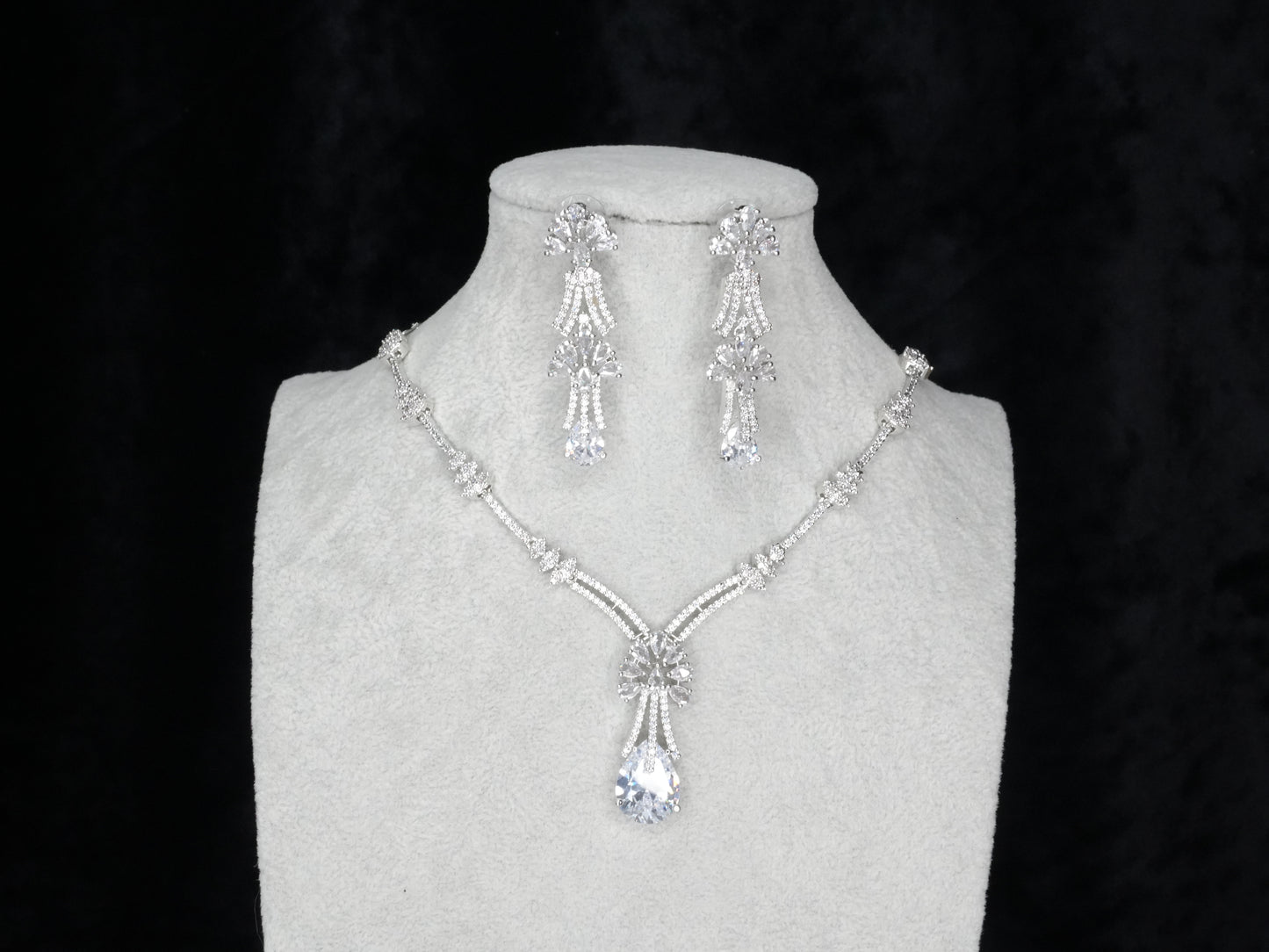 Silver White American Diamond Cz Necklace Jewelry Bridal Set