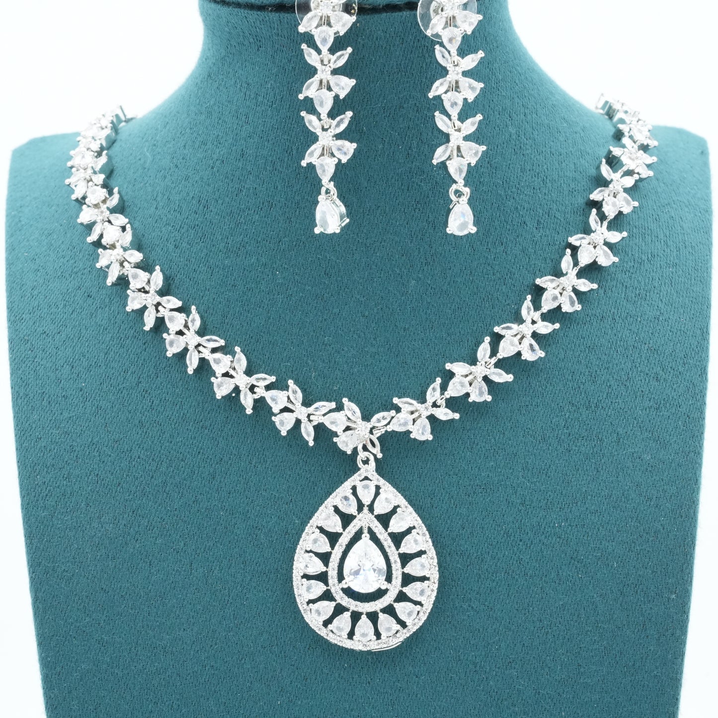 Silver White American Diamond Cz Necklace Jewelry Crystal Clear Set