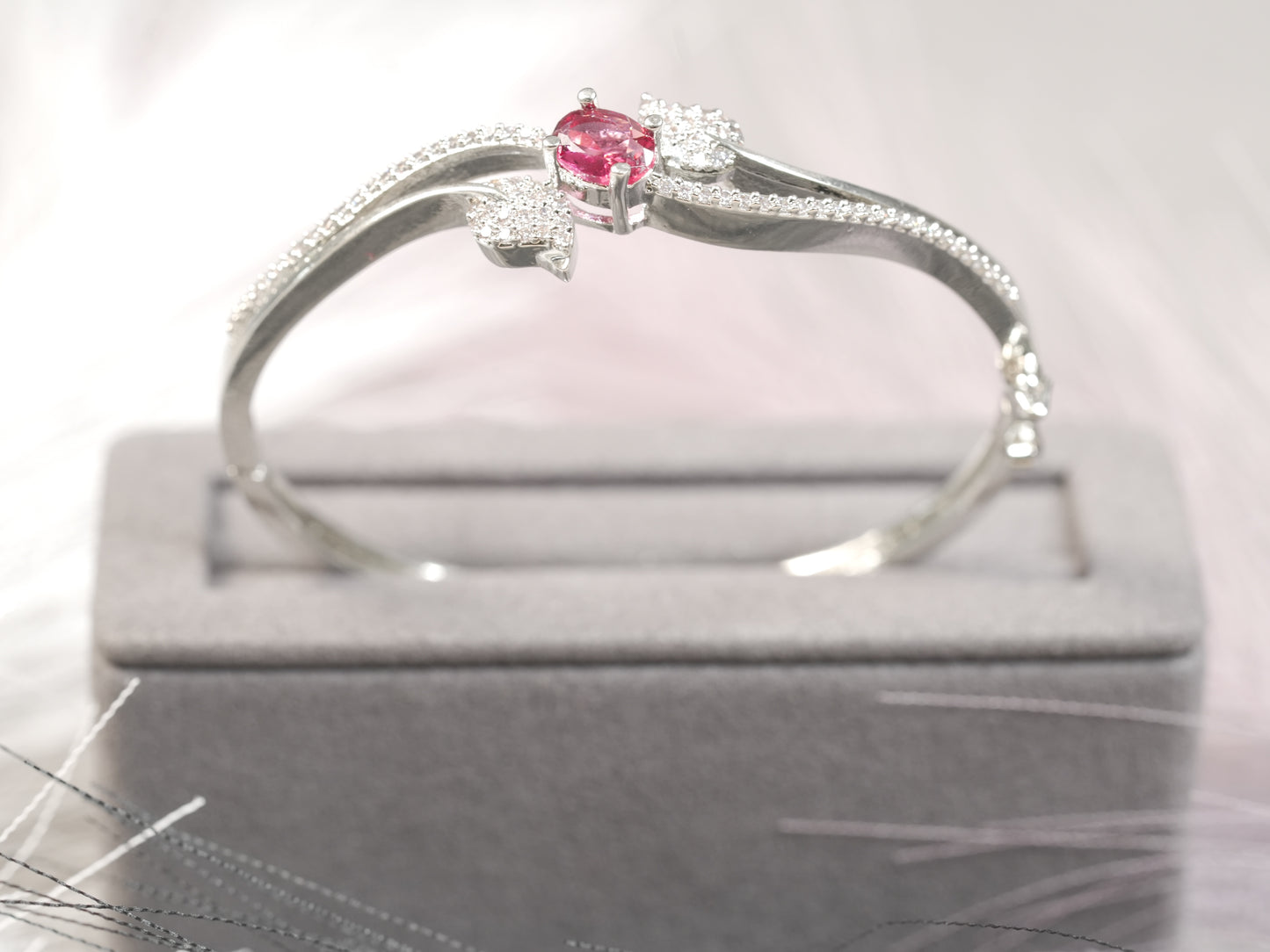Elegant White Gold Bracelet with Red Ruby Center Stone