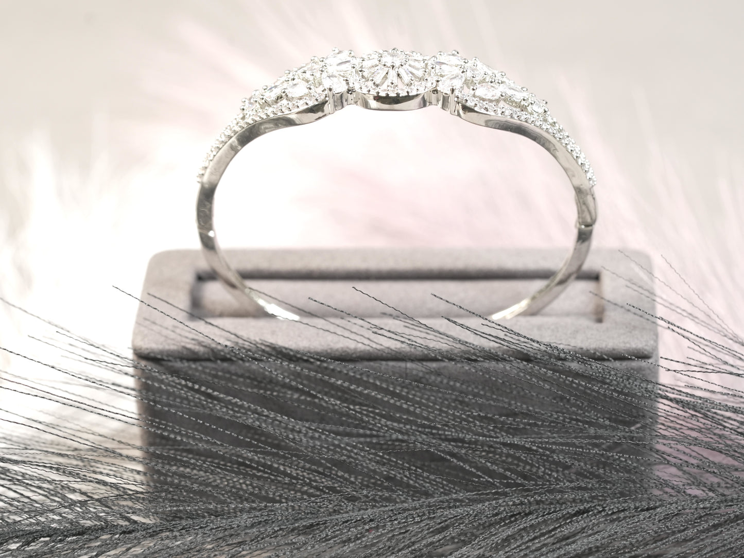 14K White Gold Fan-Style Marquise Diamond Bracelet