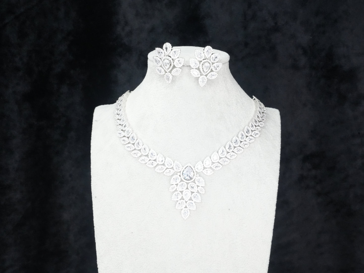 Silver American Diamond Cz Necklace jewelry Silver set
