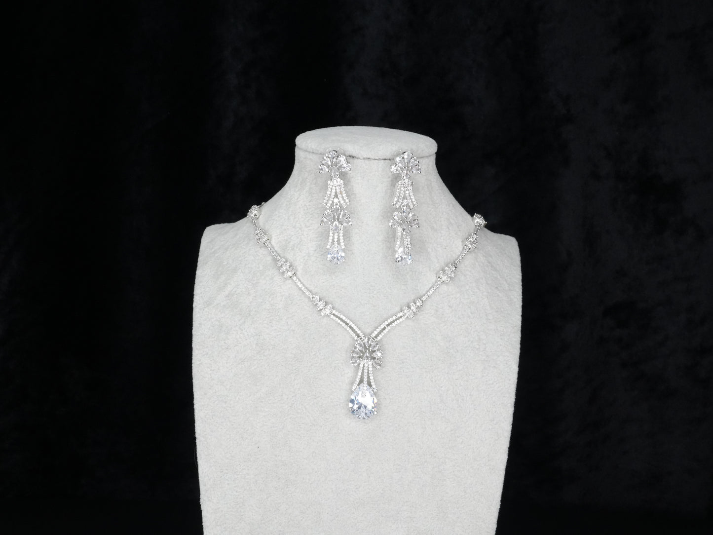 Silver White American Diamond Cz Necklace Jewelry Bridal Set