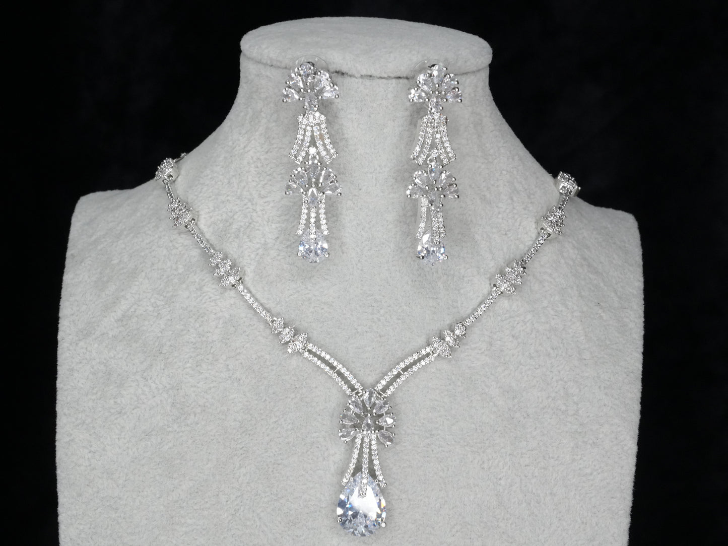 Silver White American Diamond Cz Necklace Jewelry Bridal Set