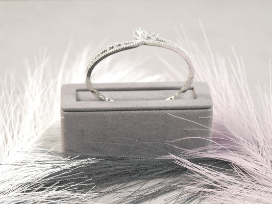 Royal Crown Diamond Bracelet – Grace in Every Curve